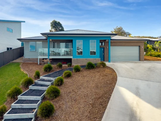 8 Robin Close, Merimbula, NSW 2548