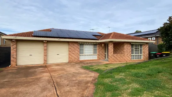 8 Robin Street, Hinchinbrook NSW 2168-Image