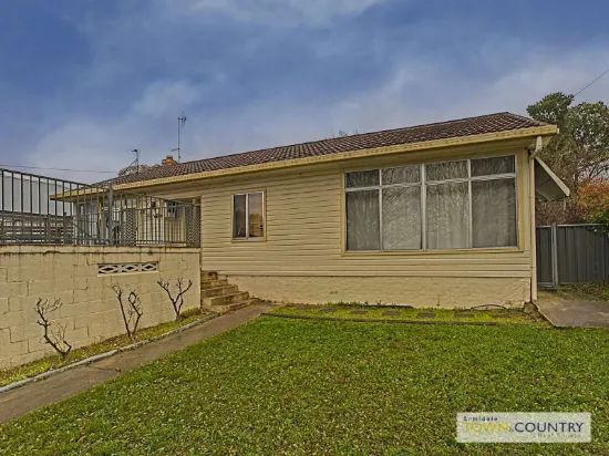 8 Rockvale Road, Armidale, NSW 2350