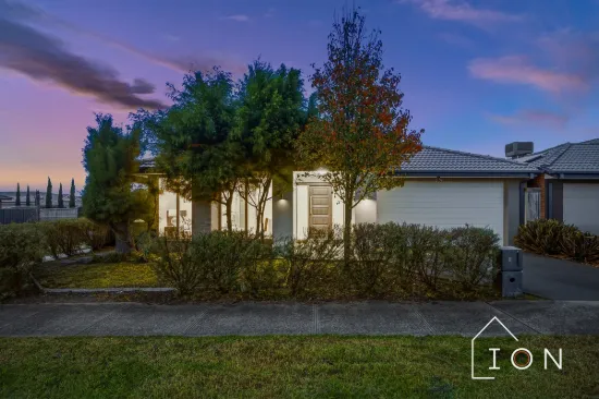 8 Rothschild Avenue, Clyde, Vic 3978