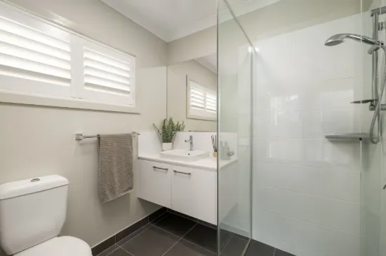 8 Ruchi Place, Wynnum West, Qld 4178-Image