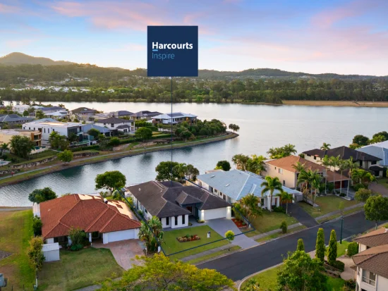 8 Rushcutter Avenue, Oxenford, Qld 4210 - For Sale