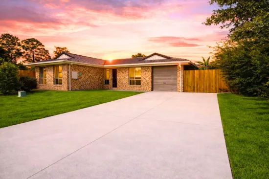 8 Ryecroft Place, Richlands, Qld 4077