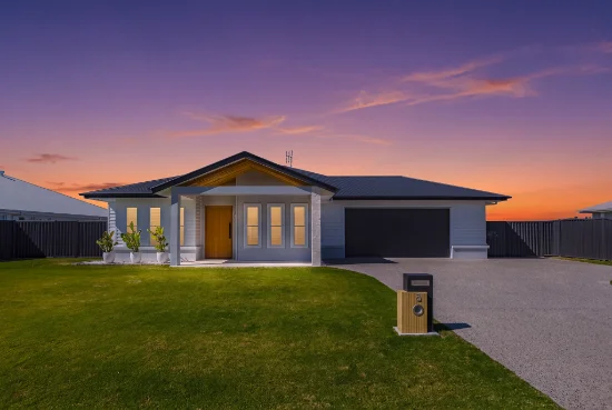 8 Sarah Street, Booral, Qld 4655