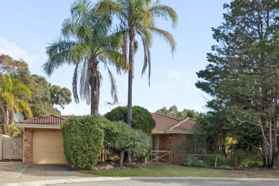 8 Savoy Place, Duncraig, WA 6023