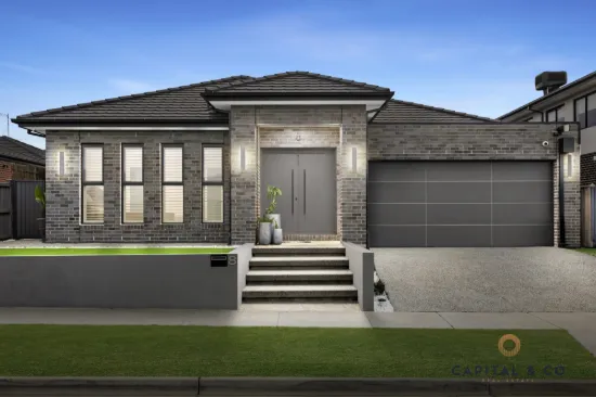 8 Separation Street, Mickleham, Vic 3064