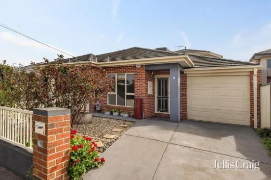 8 Severn Street, Newport, Vic 3015