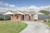 8 Shari Drive, Delacombe, Vic 3356
