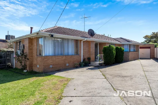 8 Smeaton Avenue, Dallas, Vic 3047