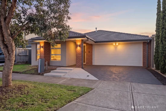 8 Somerset Road, Thornhill Park, Vic 3335