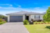 8 Songbird Circuit, Port Macquarie, NSW 2444