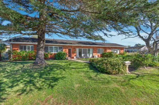 8 Sonter Avenue, Woy Woy, NSW 2256