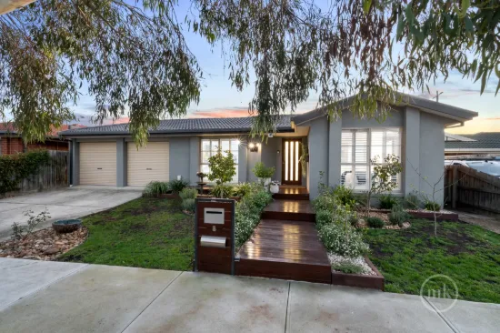 8 Sorrento Place, Epping, Vic 3076