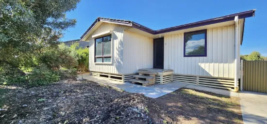 8 Speed Avenue, Streaky Bay, SA 5680
