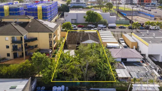 8 Spendelove Avenue, Southport, Qld 4215-Image