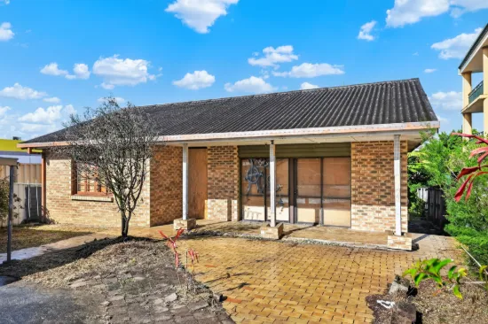 8 Spendelove Avenue, Southport, Qld 4215-Image
