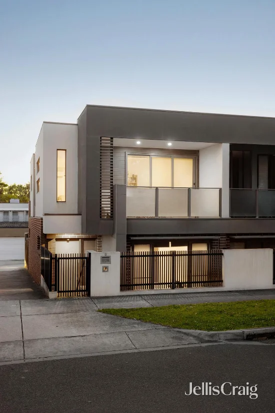 8 Stellar Place, Bundoora, Vic 3083