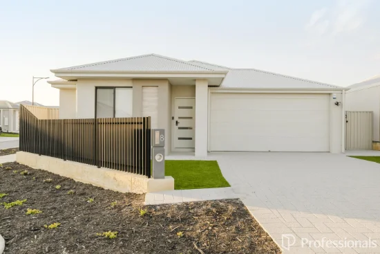 8 Sultans Street, Eglinton, WA 6034