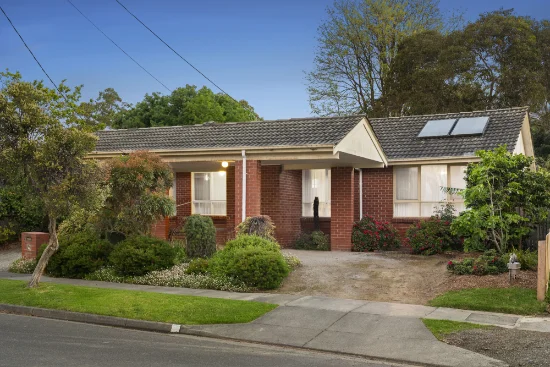 8 Sykes Avenue, Ferntree Gully, Vic 3156 - For Sale