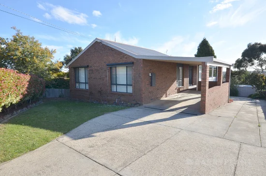 8 Talgarno Court, Mount Pleasant, Vic 3350