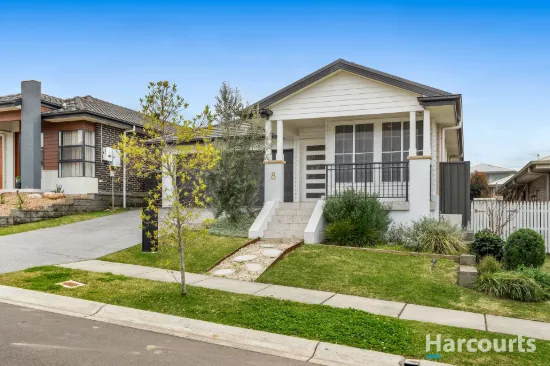 8 Tarkalong Street, Edgeworth, NSW 2285