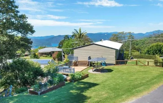 8 Tarlington Road, Lower Beechmont, Qld 4211