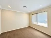 8 Thames Drive, Regents Park, Qld 4118-Image