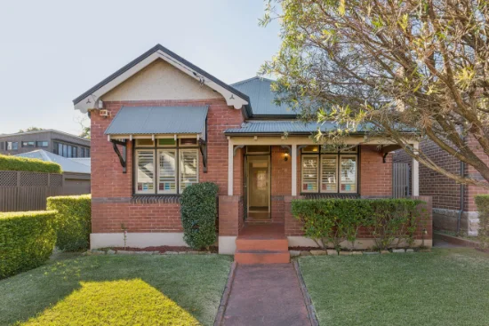 8 Therry Street, Drummoyne NSW 2047 - For Rent