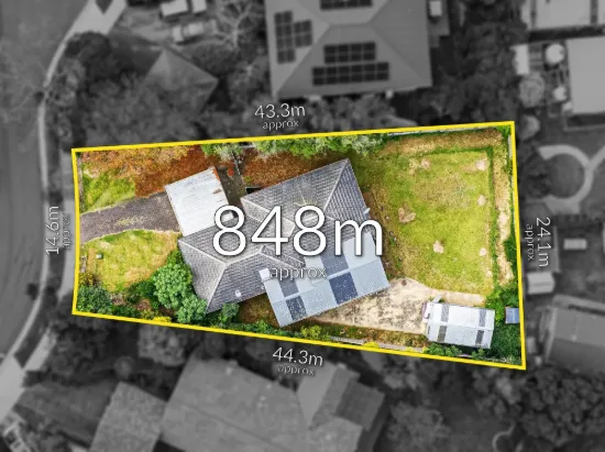 8 Thirlmere Court, Berwick VIC 3806-Image