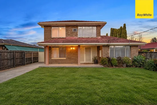 8 Thomas Avenue, Melton South, Vic 3338