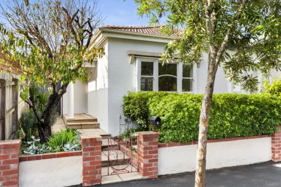 8 Thomas  Street South, Windsor, Vic 3181