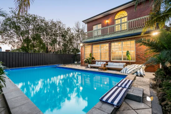 8 Thorn Street, Essendon, Vic 3040-Image