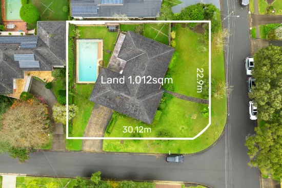 8 Torokina Avenue, St Ives, NSW 2075