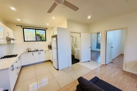 8 Trenton Road, Guildford, NSW 2161