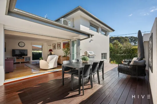 8 Tryon Street, Hackett, ACT 2602