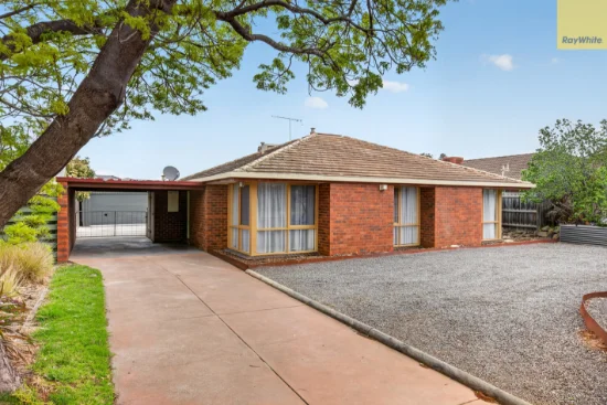8 Underbank Blvd, Bacchus Marsh, Vic 3340