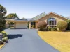 8 Vanham Close, Middle Ridge, Qld 4350