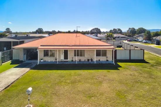 8 Varley Street, Lowood, Qld 4311