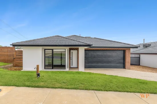 8 Vista Court, Broadford, Vic 3658
