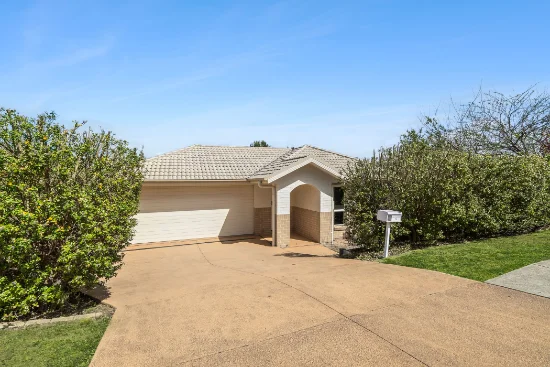 8 Walsh Drive, Goulburn, NSW 2580