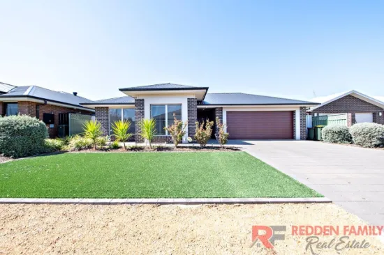 8 Waterfall Crescent, Dubbo, NSW 2830