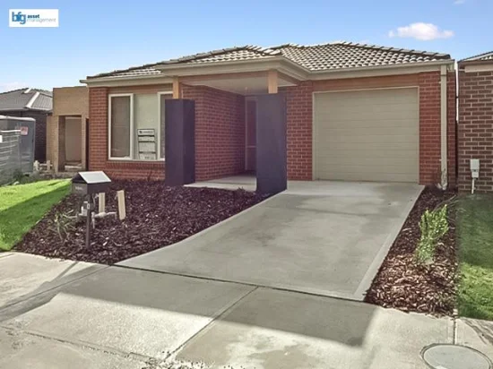 8 Watergrass Court, Pakenham, Vic 3810 - For Rent