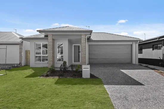 8 Watson Street, Burpengary, Qld 4505 - For Rent