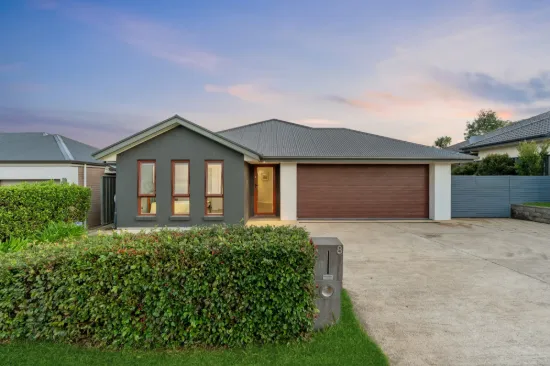 8 West Parkway, Mount Barker, SA 5251