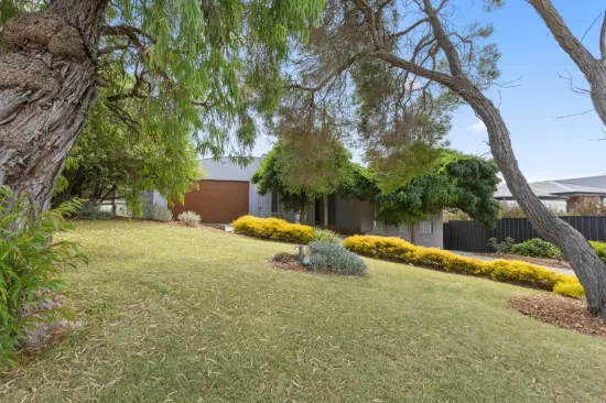 8  Wilson Road, Blairgowrie, Vic 3942
