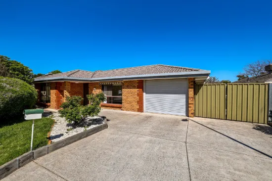 8 Windsor Court, Morphett Vale, SA 5162