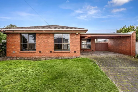 8 Wingarra Drive, Grovedale, Vic 3216