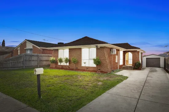 8 Wirraway Crescent, Thomastown, Vic 3074