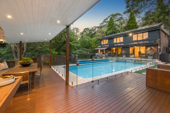 8 Woodbury Road, St Ives, NSW 2075