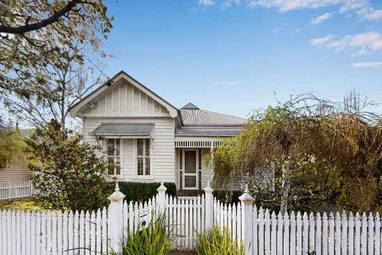 8 Wright St, Essendon, Vic 3040